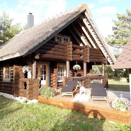 Paehkli Seaside Cottage With Cozy Outdoor Patio Koiguste 외부 사진