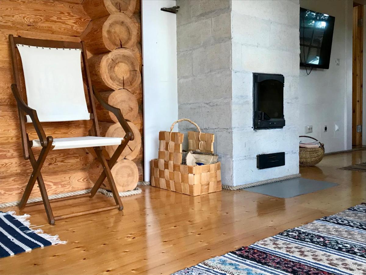Paehkli Seaside Cottage With Cozy Outdoor Patio Koiguste 외부 사진