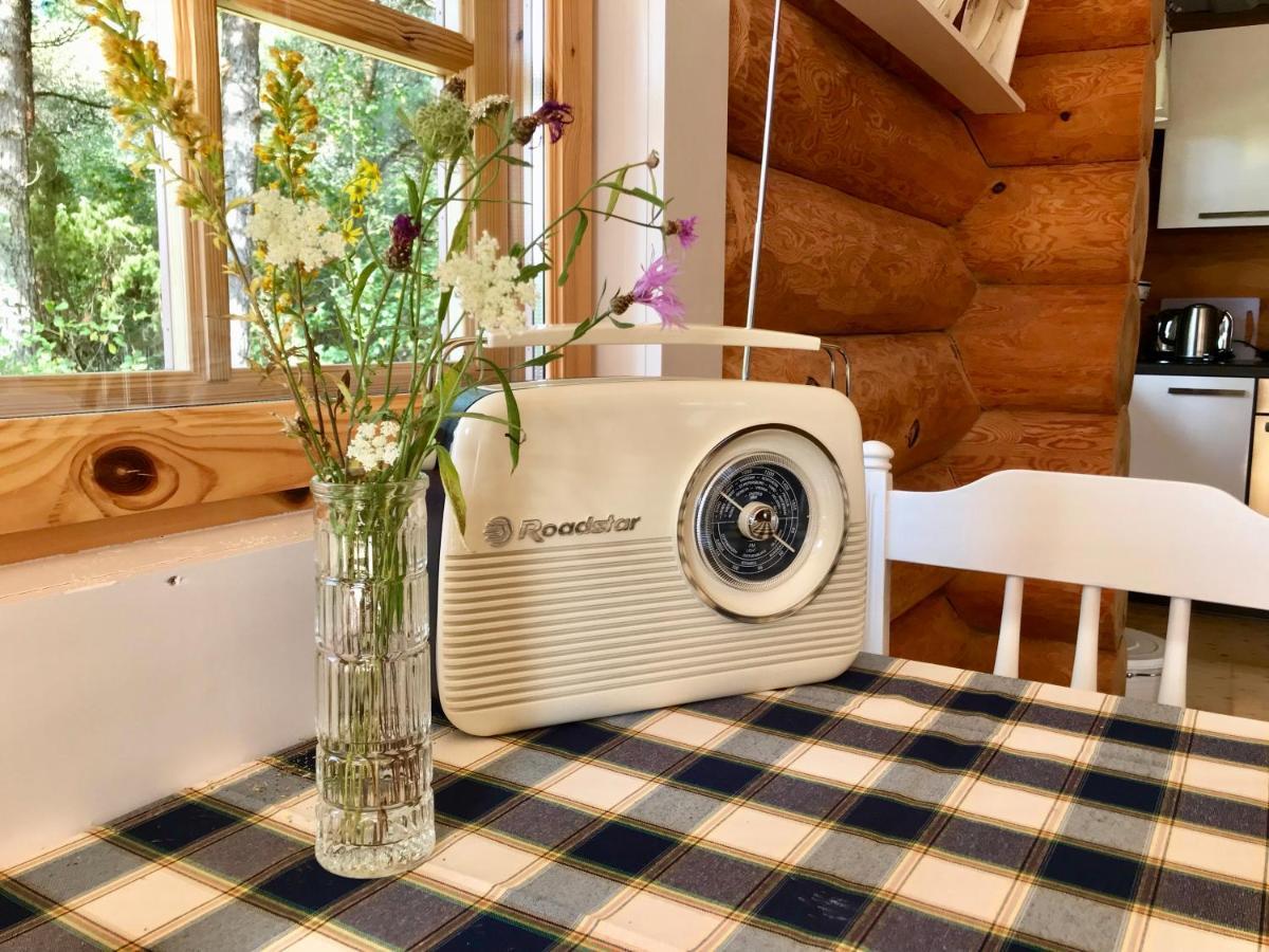 Paehkli Seaside Cottage With Cozy Outdoor Patio Koiguste 외부 사진